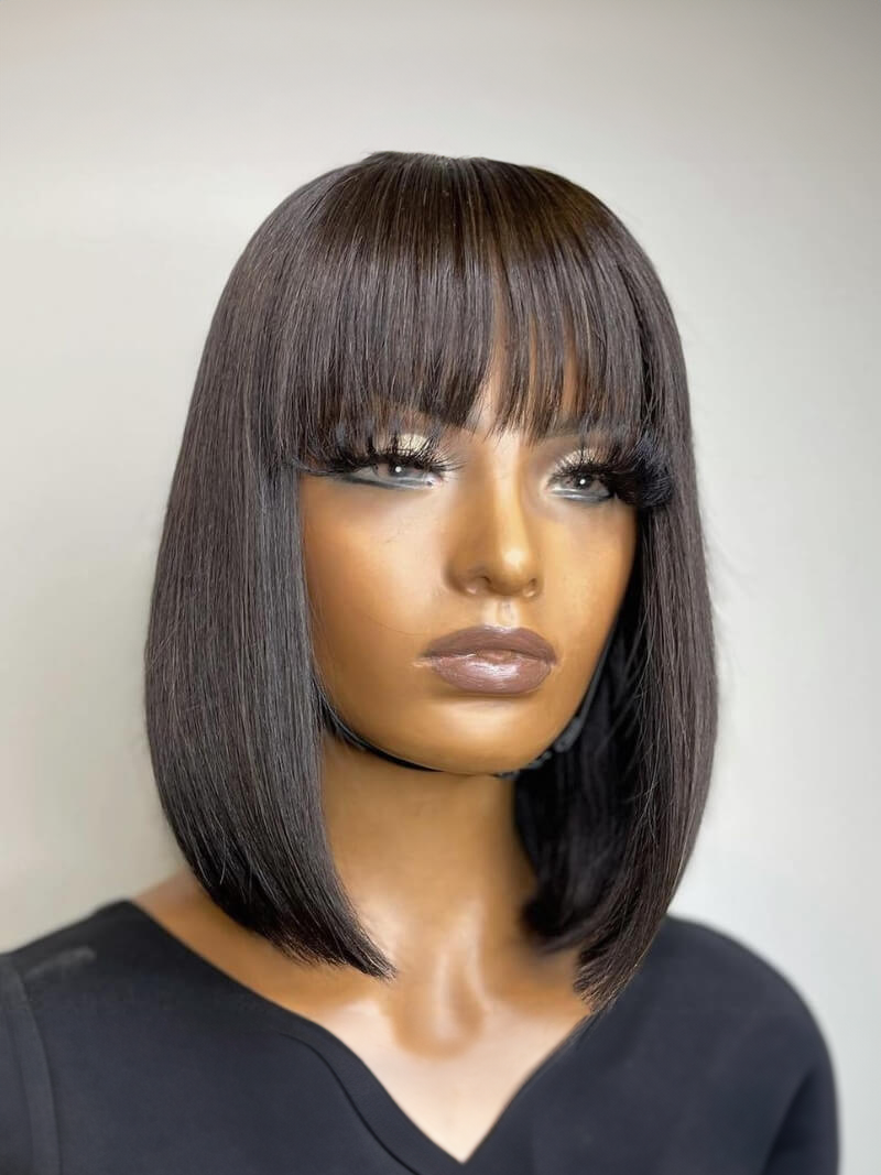 13x4 Lace Front Shoulder Length Black Bob Wig With Blunt Bangs