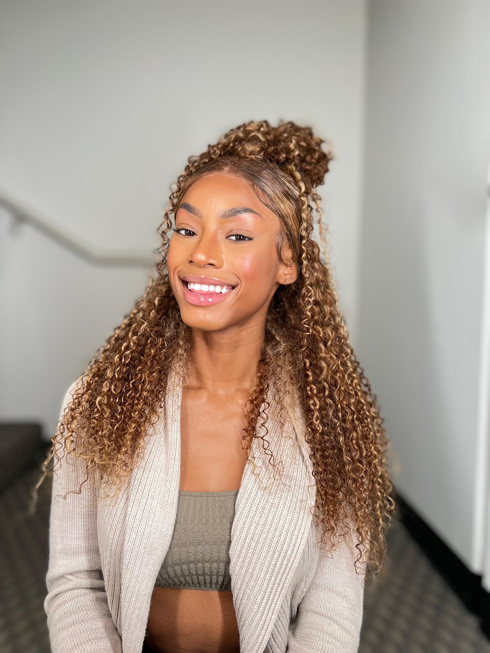 13x4 Pre Everything Glueless Lace Frontal Wig Reddish Brown Water Wave Wig Pre-Cut & Pre-Pluck & Pre-Bleached Pre-Everything Wig 150 Density
