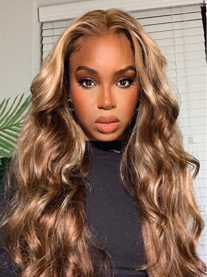 Petaluxe Gorgeous Highlight Honey Blonde Bouncy Body Wave Hair 4 Bundles